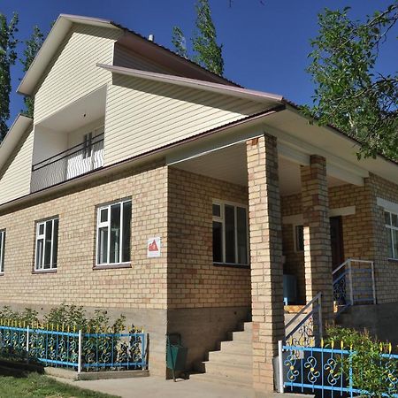 Guest House Sary-Chelek Arkit Exterior photo